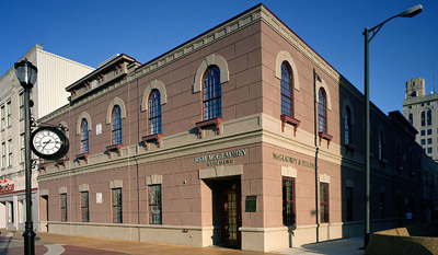 Evan Lloyd Architects provided office architectural services for the South Old State Capitol Plaza in Springfield, Illinois. Evan Lloyd Architect's renovation designed the adaptive re-use of an abandoned wood, steel and masonry building in historic downtown Springfield for professional offices.