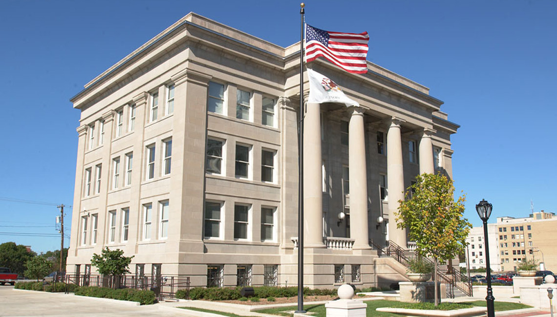 Evan Lloyd Architects provided government architectural services for 4th Distriction Appellate Court - Waterways Building in Springfield, Illinois.