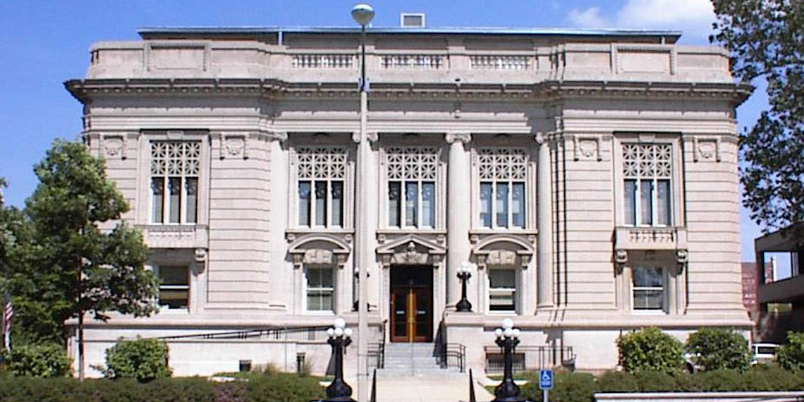 Evan Lloyd Architects provided governmental architectural services for three different projects for the Illinois Supreme Court in Springfield, Illinois, including a 3-phase renovation with a primary objective to make the facility accessible, which, among other modifications, included the introduction of an unobtrusive exterior ramp system, accessible entrance, extensive site improvements, landscaping and a library security system.