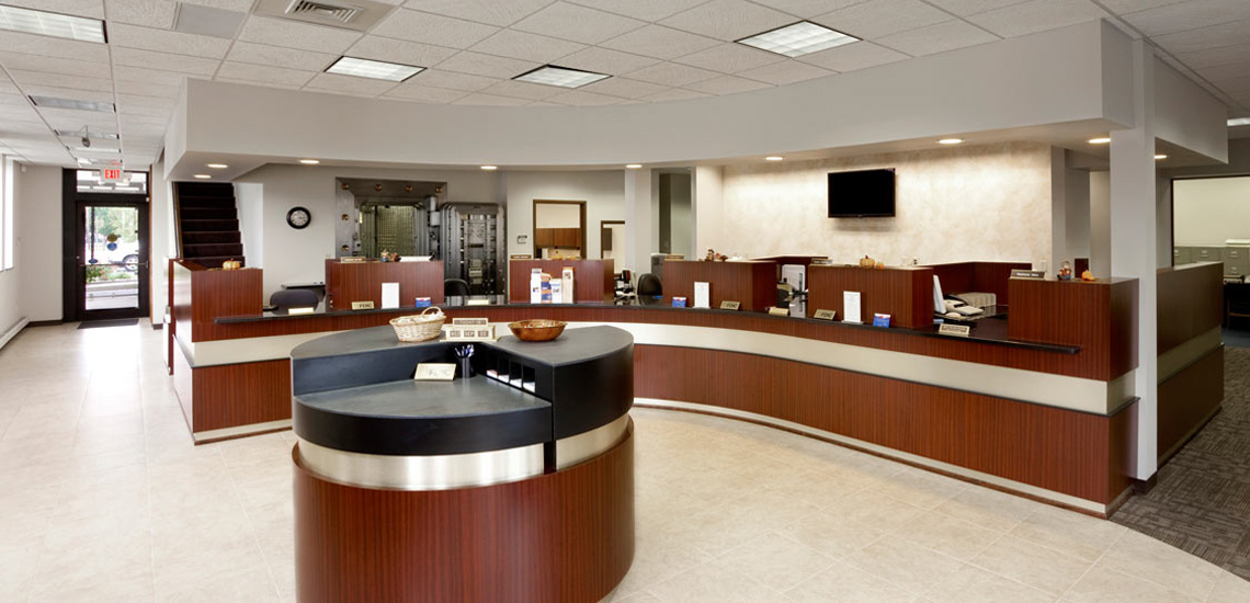 Evan Lloyd Architects provided architectural services for First National Bank of Litchfield in Litchfield, Illinois.